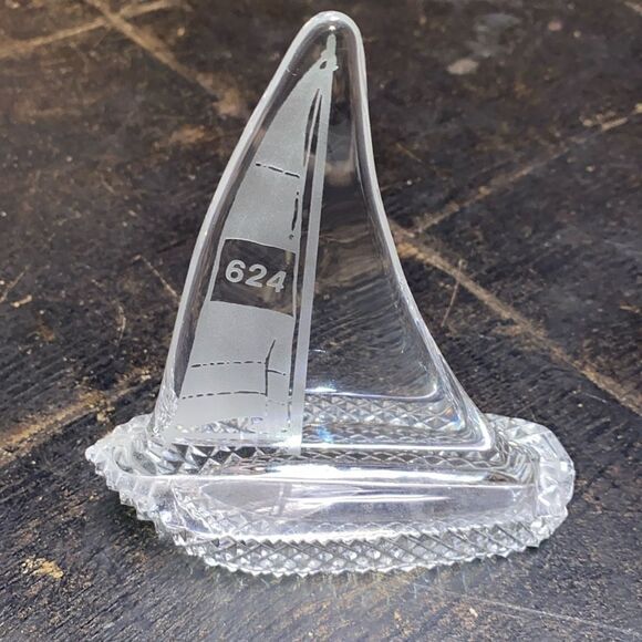Vintage Galway Crystal model sailing boat paperweight - Picture 1 of 4